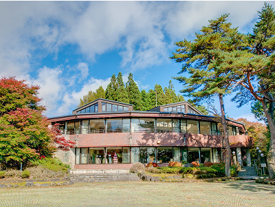 山中湖秀山荘